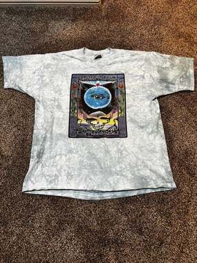 Vintage 1997 Grateful Dead Eyes of the World Summer Tie Dye Shirt